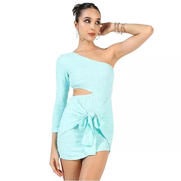 NWT Women's Light Blue Solid Cutout Dress - Picture 2 of 2